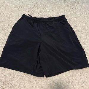 Lulu Lemon 7 Inch Black Lined Shorts